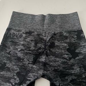 Gymshark Black Camo Scrunch Leggings